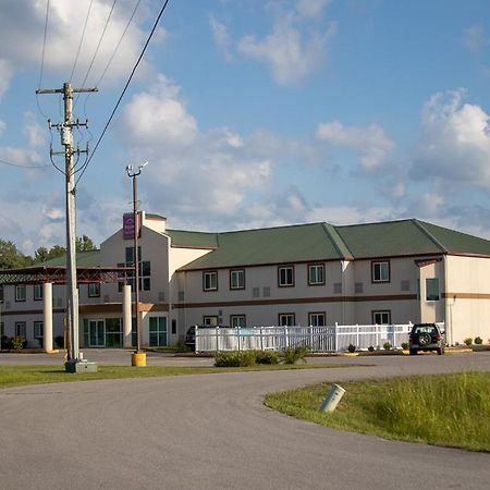 Morgantown Inn & Suites Exteriör bild